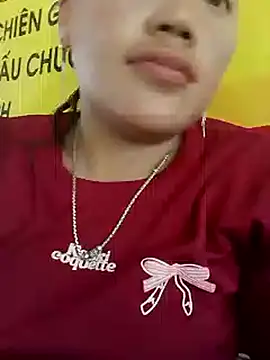 zi-z0 online show from October 9, 2025, 4:13 am