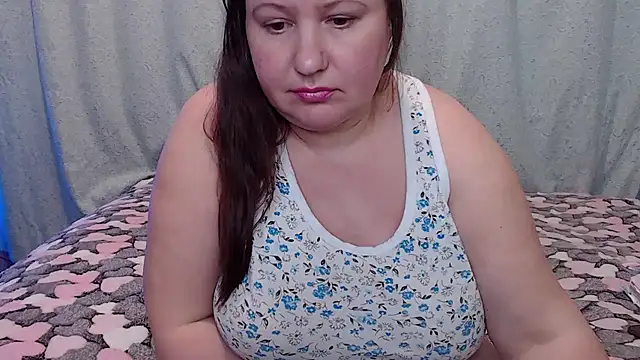 Dilfina online show from November 23, 2025, 1:15 am