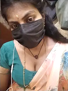 Snapshot of Nithiila chatting on February 24, 2026, 11:11 am Nithiila online show from February 24, 2026, 11:11 am