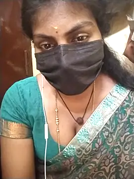 Snapshot of Nithiila chatting on February 20, 2026, 4:31 pm Nithiila online show from February 20, 2026, 4:31 pm