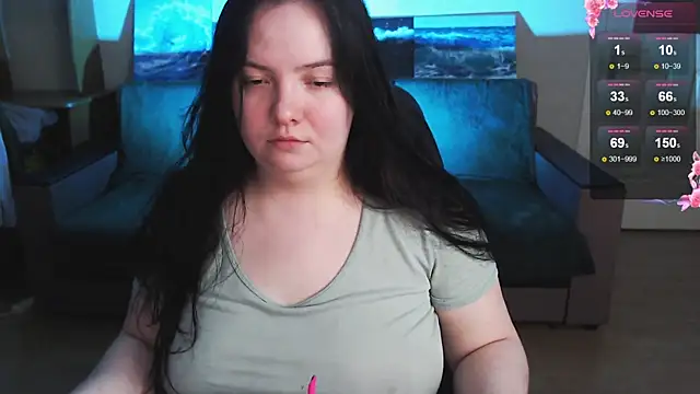 Snapshot of EmillyBones chatting on February 15, 2026, 7:02 pm EmillyBones online show from February 15, 2026, 7:02 pm