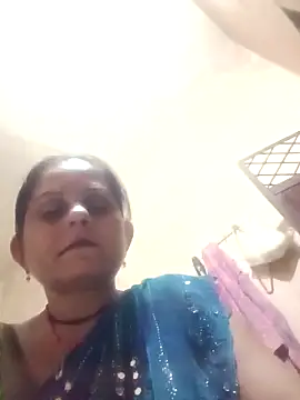 Hot rachnasexy online show from May 11, 2026, 6:05 pm