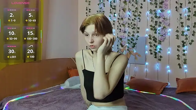 AudreyyKim online show from November 30, 2025, 6:58 am