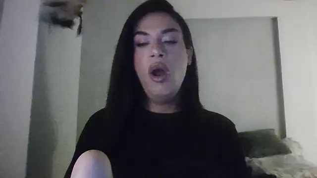 Snapshot of anghelrabbit chatting on September 20, 2025, 11:43 pm anghelrabbit online show from September 20, 2025, 11:43 pm