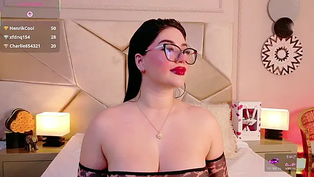 Snapshot of Catalina-Malave chatting on February 7, 2026, 2:30 am Catalina-Malave online show from February 7, 2026, 2:30 am