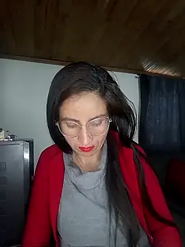 Snapshot of ERIKA__29 chatting on September 11, 2025, 12:05 pm ERIKA 29 online show from September 11, 2025, 12:05 pm