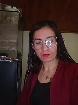 Snapshot of ERIKA__29 chatting on October 7, 2025, 11:55 am ERIKA 29 online show from October 7, 2025, 11:55 am