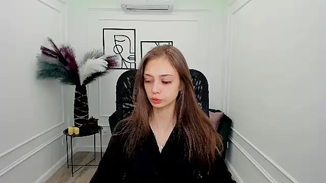 EmilyGraydis online show from December 2, 2025, 4:14 am