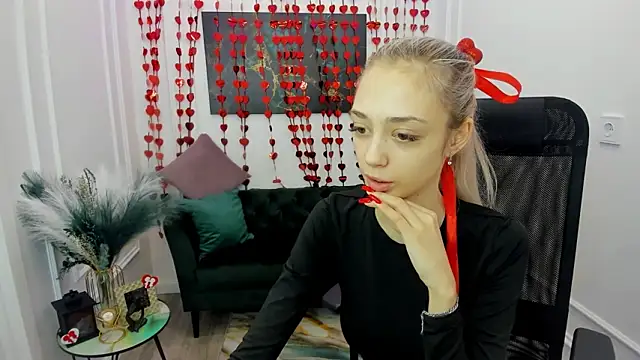 EmilyGraydis online show from February 16, 2026, 7:12 pm