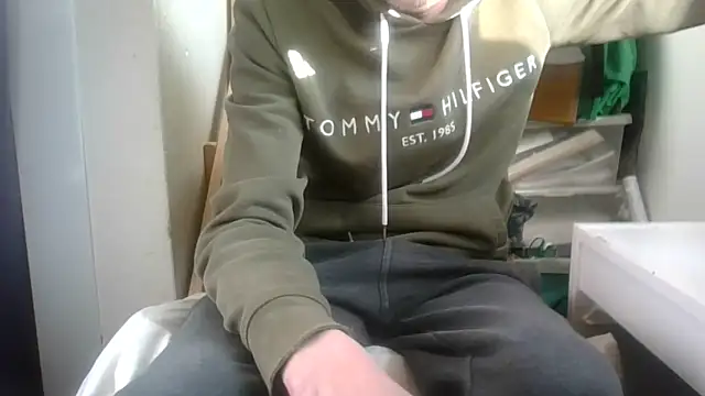 Snapshot of juju78jujuu chatting on April 15, 2026, 7:14 am juju78jujuu online show from April 15, 2026, 7:14 am