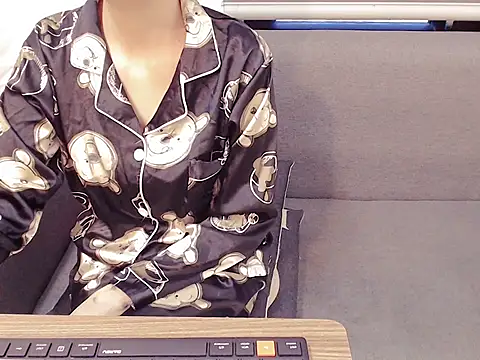 Snapshot of Funnygirl_9x chatting on February 14, 2026, 2:12 am Funnygirl 9x online show from February 14, 2026, 2:12 am