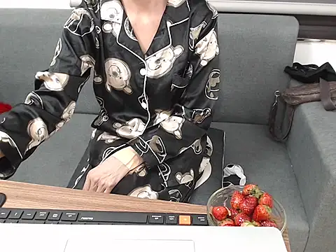 Snapshot of Funnygirl_9x chatting on February 23, 2026, 10:16 am Funnygirl 9x online show from February 23, 2026, 10:16 am