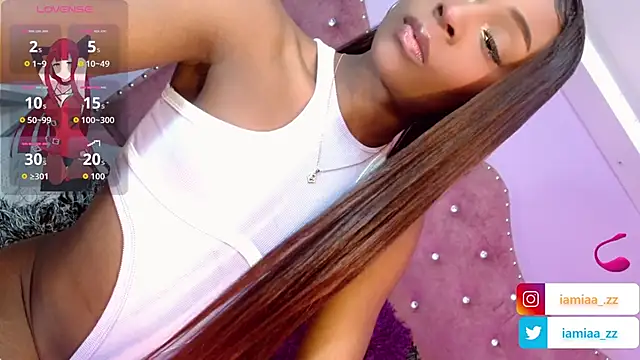 Snapshot of MariahMendezz chatting on November 15, 2025, 7:29 pm MariahMendezz online show from November 15, 2025, 7:29 pm