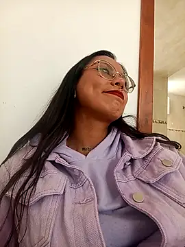 Snapshot of Antonellaconelly chatting on October 6, 2025, 7:03 pm Antonellaconelly online show from October 6, 2025, 7:03 pm