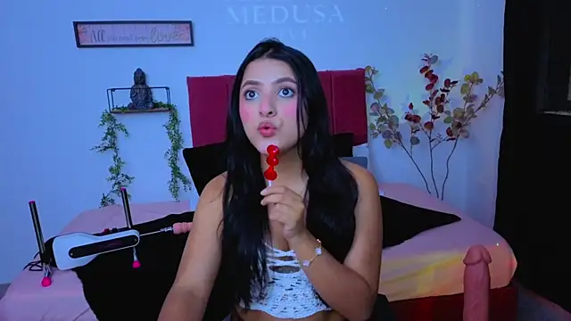 Snapshot of Nathi_Medusa chatting on November 4, 2025, 5:06 pm Nathi Medusa online show from November 4, 2025, 5:06 pm