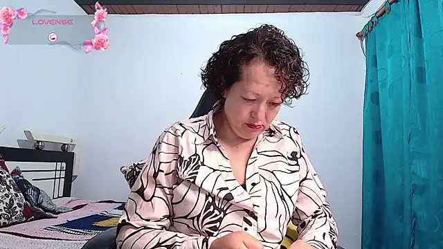 Snapshot of Miss_Oriana chatting on October 1, 2025, 3:05 pm Miss Oriana online show from October 1, 2025, 3:05 pm