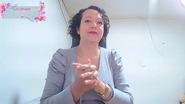 Snapshot of Miss_Oriana chatting on October 29, 2025, 6:34 am Miss Oriana online show from October 29, 2025, 6:34 am