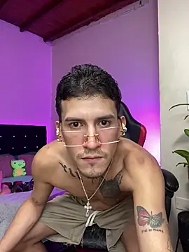 dilan abraham12 online show from May 28, 2026, 2:34 pm