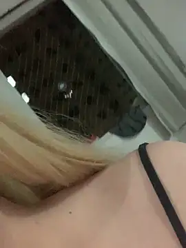 goianarabuda online show from September 18, 2025, 4:48 am