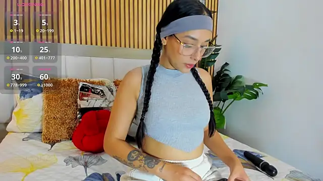 Snapshot of Roseaurora chatting on September 19, 2025, 11:58 am Roseaurora online show from September 19, 2025, 11:58 am