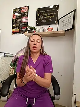 Madisson-04  online show from June 9, 2026, 3:02 pm