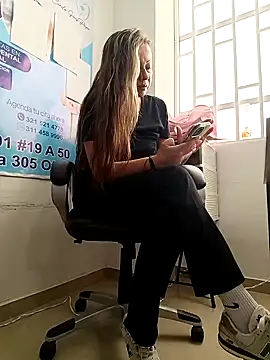 Madisson-04  online show from February 21, 2026, 3:36 pm