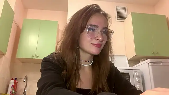 Snapshot of BunnyTiedeman chatting on October 2, 2025, 4:21 pm BunnyTiedeman online show from October 2, 2025, 4:21 pm