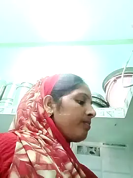 Snapshot of Sharma_pooja chatting on September 12, 2025, 3:28 am Sharma pooja online show from September 12, 2025, 3:28 am