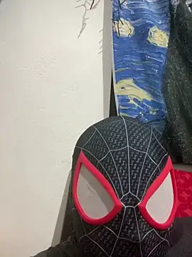 Danimiles online show from December 17, 2025, 9:25 am