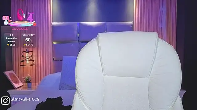 AlanaWalker9 online show from November 18, 2025, 3:54 am