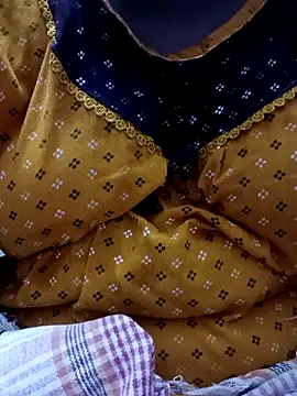 Snapshot of chubby_babitha-telugu chatting on September 8, 2025, 4:39 pm chubby babitha-telugu online show from September 8, 2025, 4:39 pm