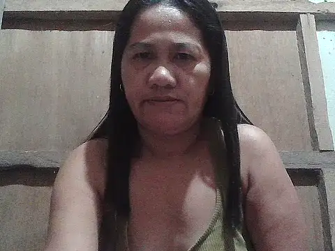 Snapshot of hotmama_063 chatting on March 26, 2026, 9:35 pm hotmama 063 online show from March 26, 2026, 9:35 pm