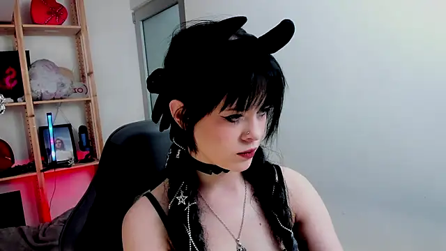 Snapshot of Sima_Wendy chatting on April 7, 2026, 6:26 am Sima Wendy online show from April 7, 2026, 6:26 am