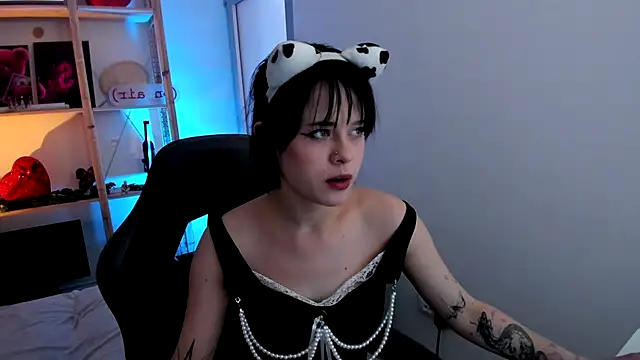 Snapshot of Sima_Wendy chatting on February 6, 2026, 7:26 am Sima Wendy online show from February 6, 2026, 7:26 am