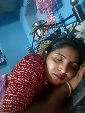 LUCKY cut online show from November 1, 2025, 6:02 pm