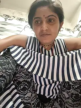 LUCKY cut online show from April 14, 2026, 6:13 pm