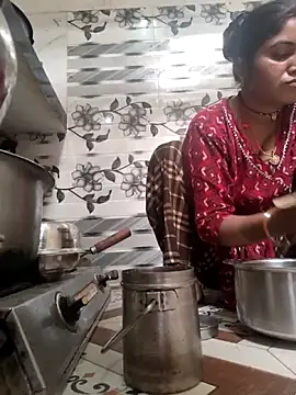 LUCKY cut online show from April 28, 2026, 2:27 am