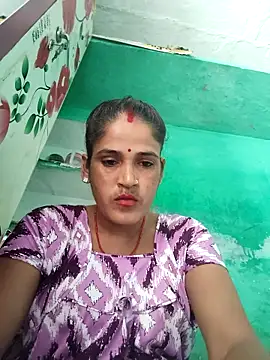 Nillohot online show from October 13, 2025, 7:43 am