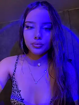Snapshot of Immy_Megan chatting on September 14, 2025, 5:35 pm Immy Megan online show from September 14, 2025, 5:35 pm