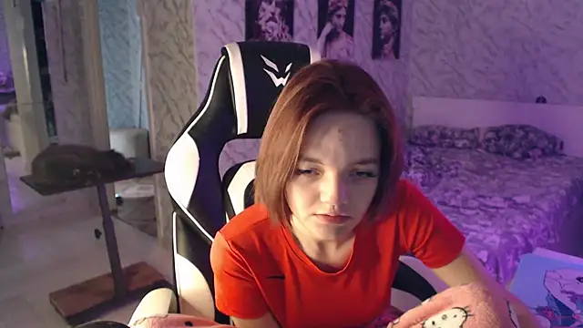 Snapshot of Kitti_study chatting on September 24, 2025, 4:19 am Kitti study online show from September 24, 2025, 4:19 am