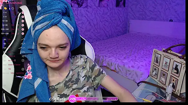 Snapshot of Kitti_study chatting on November 16, 2025, 12:43 pm Kitti study online show from November 16, 2025, 12:43 pm