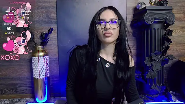 IsabellaLuxx online show from November 25, 2025, 4:35 am