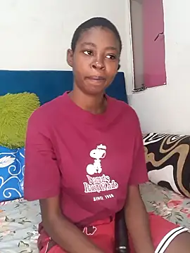 Snapshot of SweetSlenderChoc chatting on April 30, 2026, 1:40 pm SweetSlenderChoc online show from April 30, 2026, 1:40 pm