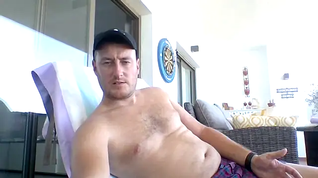 Londonlad818 online show from October 24, 2025, 1:10 pm