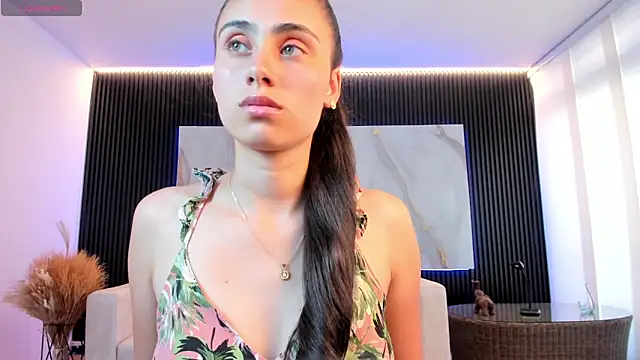 Snapshot of sofiapalacioss chatting on November 21, 2025, 7:13 pm sofiapalacioss online show from November 21, 2025, 7:13 pm