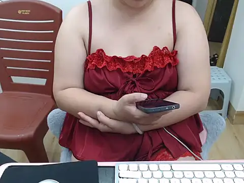 Snapshot of Hana_Mina chatting on September 19, 2025, 2:21 pm Hana Mina online show from September 19, 2025, 2:21 pm