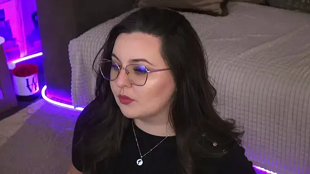 Snapshot of Mia_Swano chatting on April 14, 2026, 1:43 am Mia Swano online show from April 14, 2026, 1:43 am