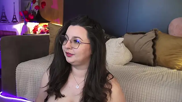 Snapshot of Mia_Swano chatting on April 3, 2026, 1:23 am Mia Swano online show from April 3, 2026, 1:23 am