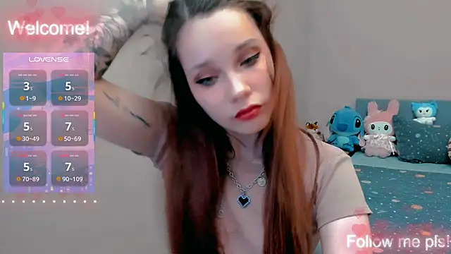 Kitten Alissa online show from April 21, 2026, 5:08 pm