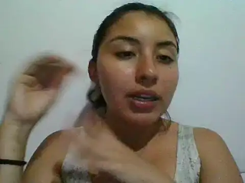 Snapshot of _Romilly_ chatting on September 21, 2025, 3:22 am Romilly online show from September 21, 2025, 3:22 am